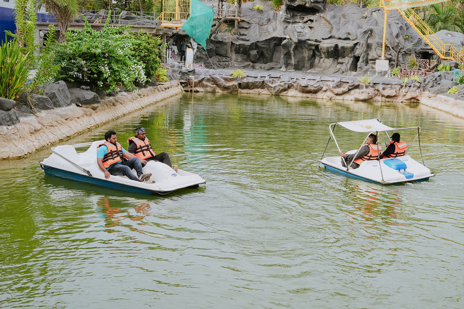 Arco Pedal Boat